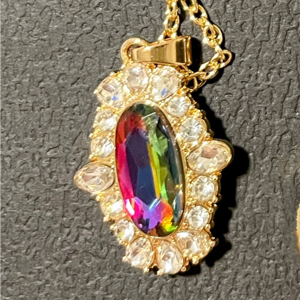 Vermeil Gold Set with Multicolor Stones. Ring, earrings & pendant necklace 20” - Picture 3 of 4